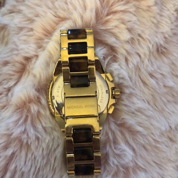 Michael Kors Gold/Tortoise shell - Picture 3 of 8